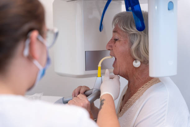 Best Emergency Tooth Extraction in Kennesaw State University, GA