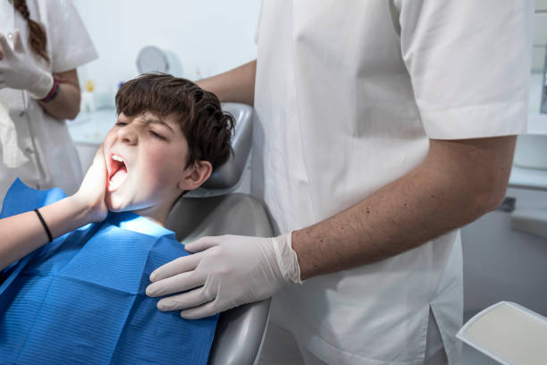 Best Weekend Emergency Dentist in Kennesaw State University, GA